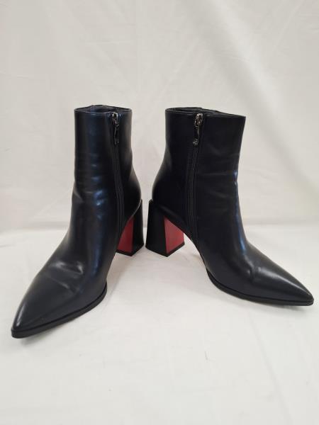TRONCHETTO LAURA BIAGIOTTI NERO ZIP ROSSA N 39