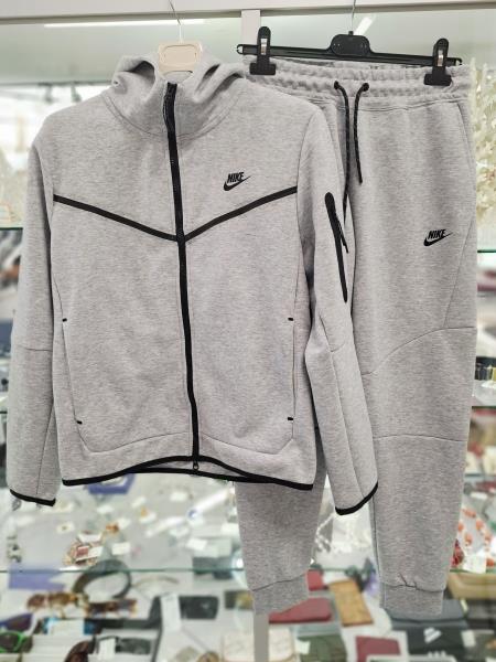 TUTA NIKE TECH GRIGIA TG L