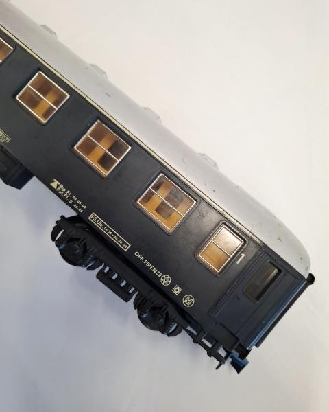 VAGONE CARROZZA PASSEGGIERI LIMA FS AZ 15024 SCALA 1:45