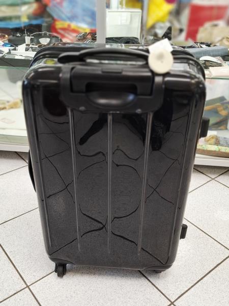 VALIGIA TROLLEY NERO SEMIRIGIDO CARPISA