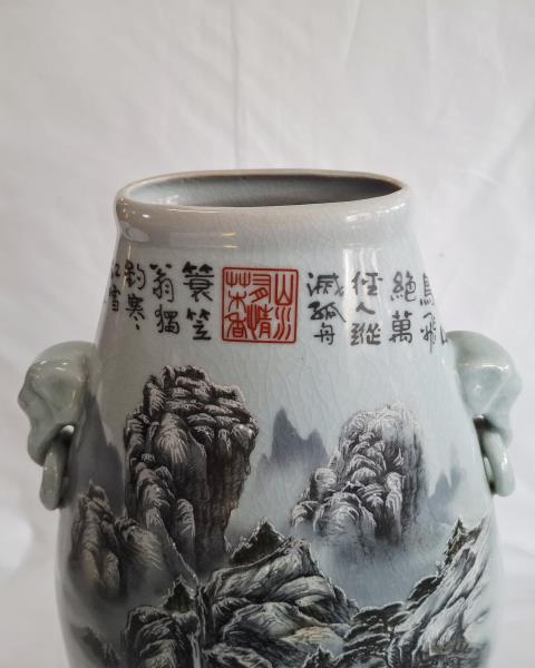 VASO ORIENTALE MANICI ELEFANTI