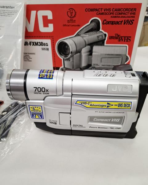 VIDEOCAMERA JVC GR-FXM38EG MAI USATA!