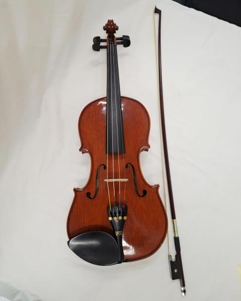 VIOLINO STENTOR 4/4 + CUSTODIA E ACCESSORI