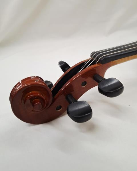 VIOLINO STENTOR 4/4 + CUSTODIA E ACCESSORI